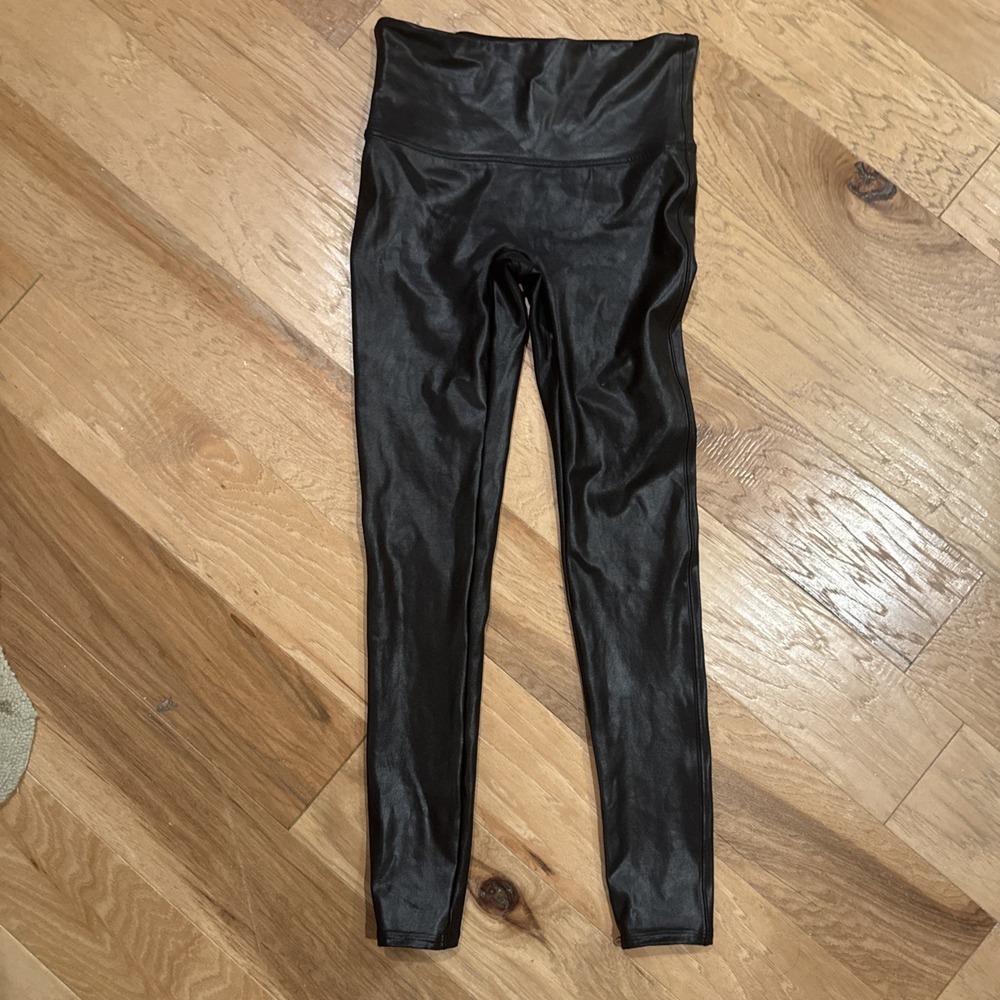 SPANX Black Faux Leather Leggings Womens Large Goth Biker Shaping Ankle Leggings